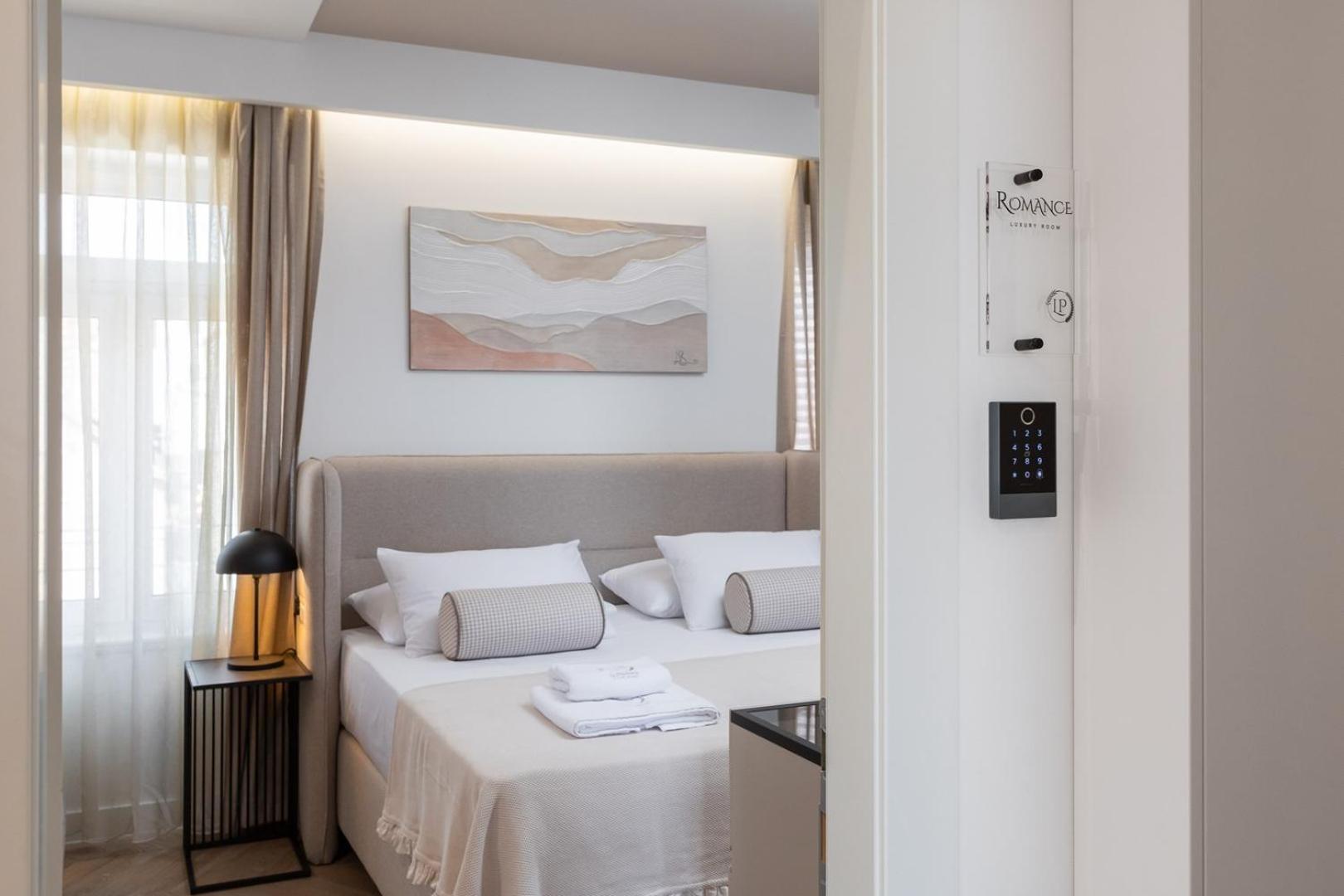 Luxury Rooms Le Prestige Few Minutes From Split'S Iconic Waterfront Zewnętrze zdjęcie