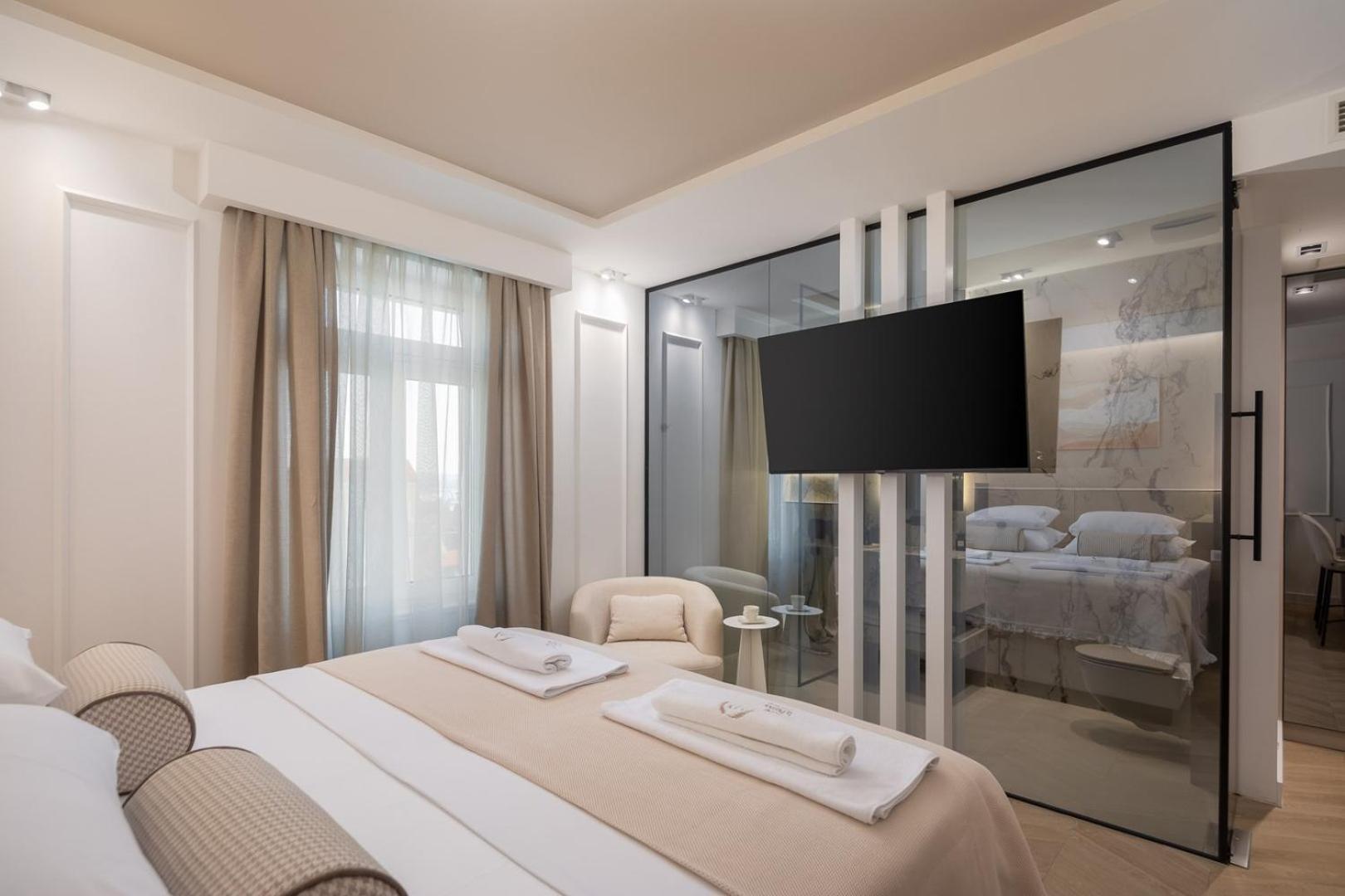 Luxury Rooms Le Prestige Few Minutes From Split'S Iconic Waterfront Zewnętrze zdjęcie