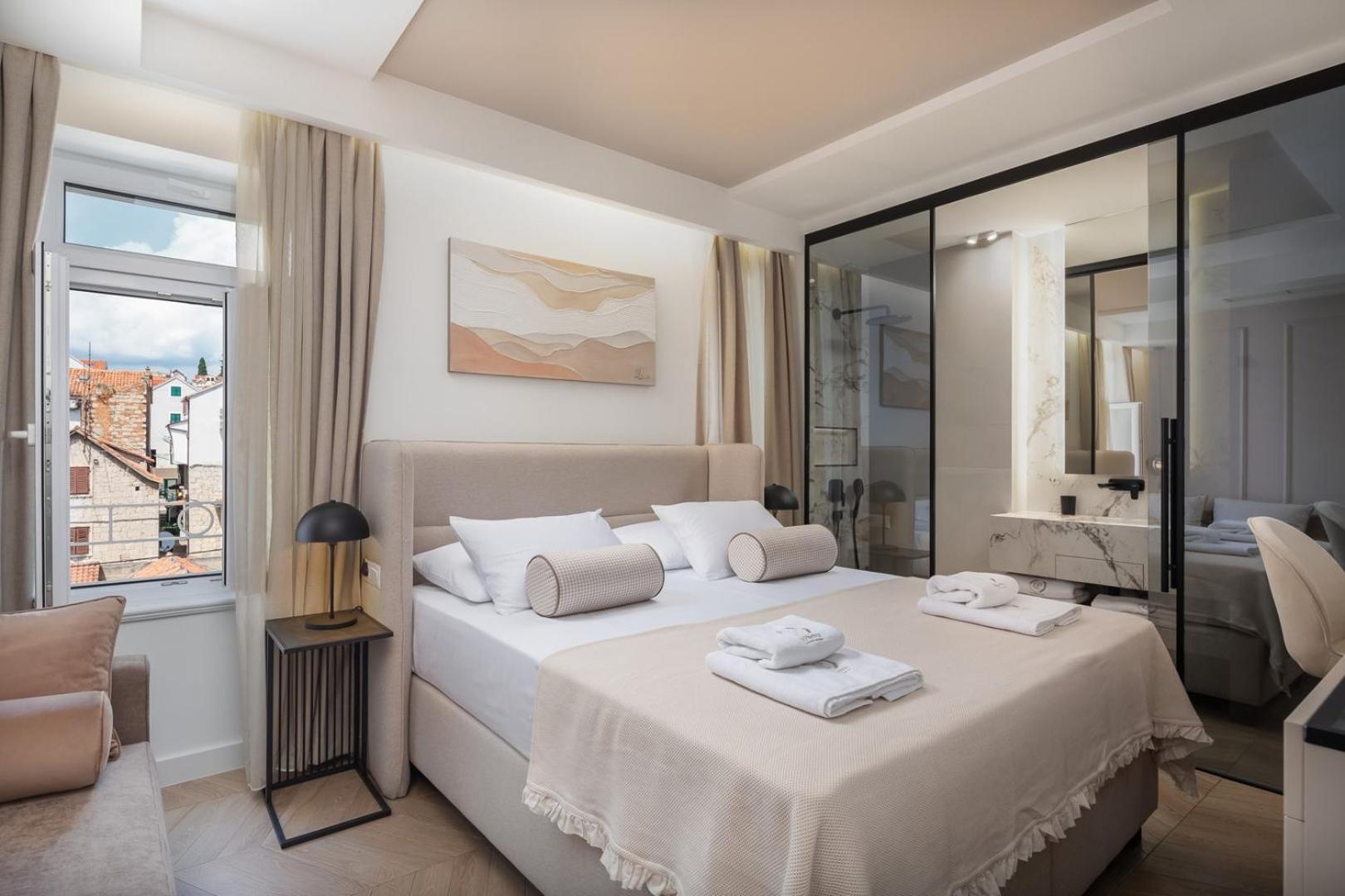 Luxury Rooms Le Prestige Few Minutes From Split'S Iconic Waterfront Zewnętrze zdjęcie
